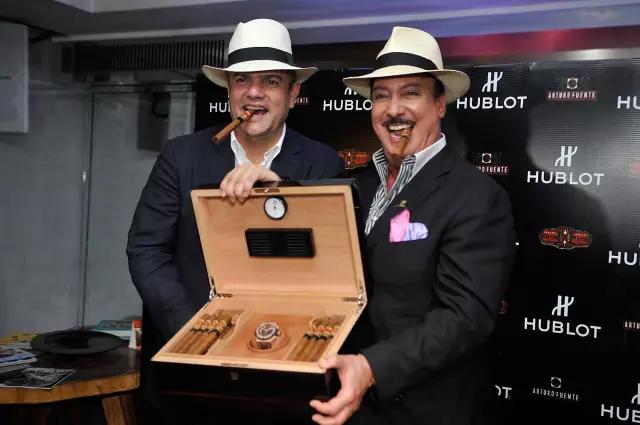 ‘星空体育官网’LOL粉色萝莉神秘礼物活动地址 活动中奖概率介绍(图2) 星空官网登录