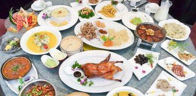 RNG逆羽三杀一锤定音 SKT实力碾压收获三连胜【星空官网登录】(图2)